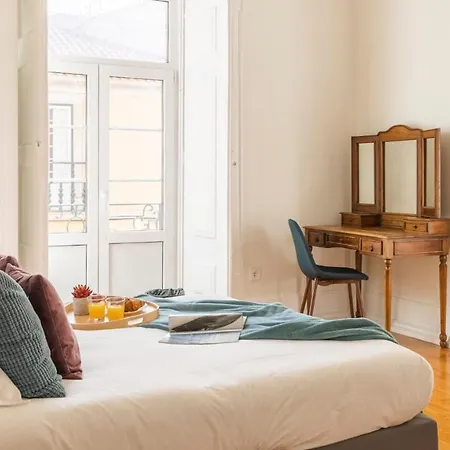 Plum Guide - Vinho & Poesia Apartamento *